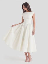 Timeless Hepburn Style Full Skirt Midi Dress