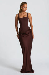 Hourglass Maxi Dress — Sculpted Silhouette, Effortless Style