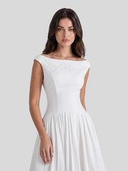 Exquisite Boat Neck Fil-Coupé Maxi Dress